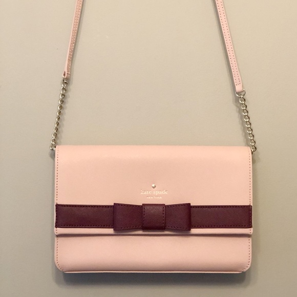 kate spade Handbags - Kate Spade crossbody Bag